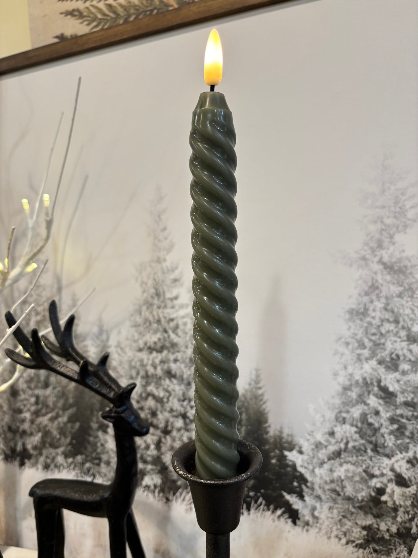 SET/ 2 - 9.5" 3D FLAME TWIST DARK GREEN TAPER CANDLE