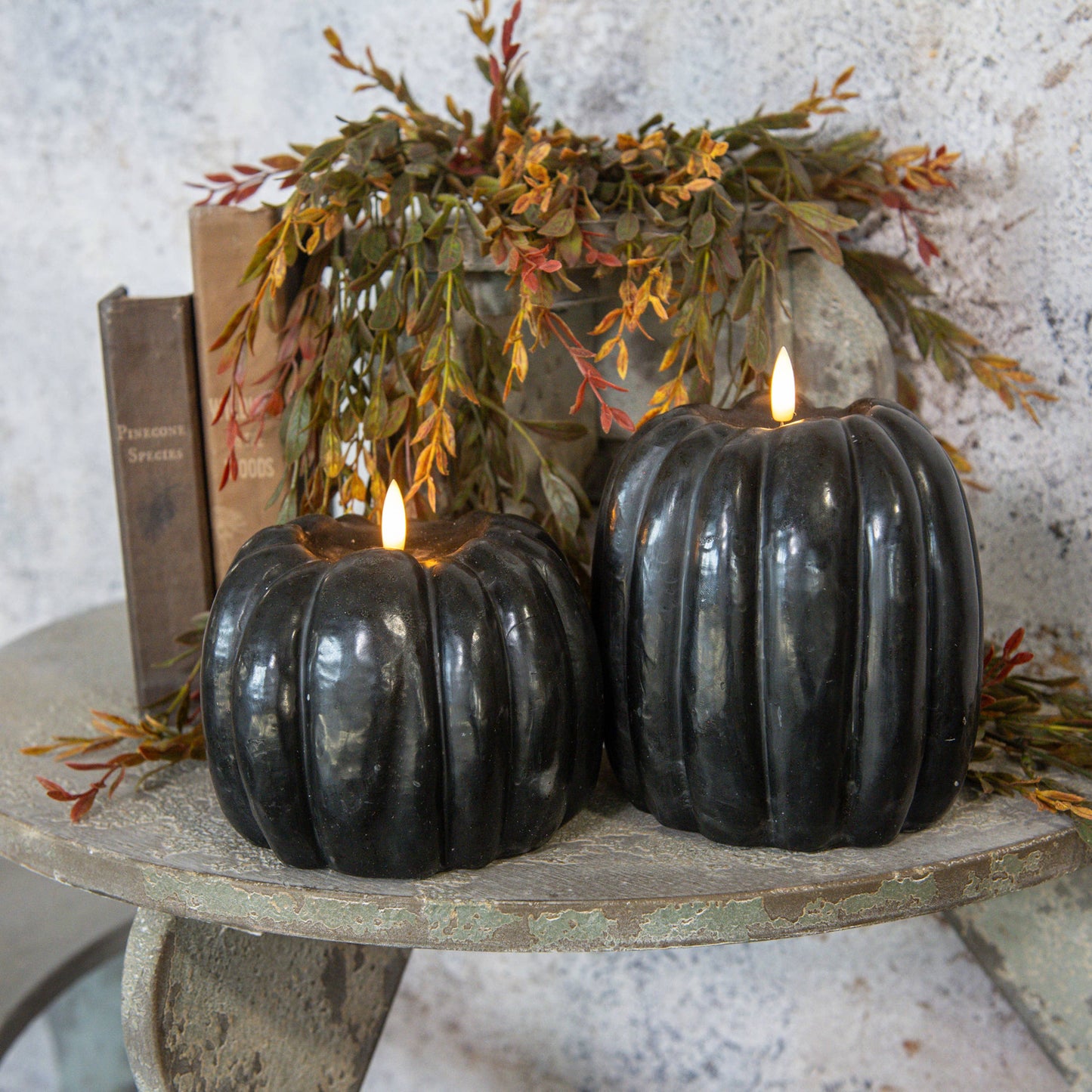 6.5" BLACK 3D FLAME PUMPKIN CANDLE