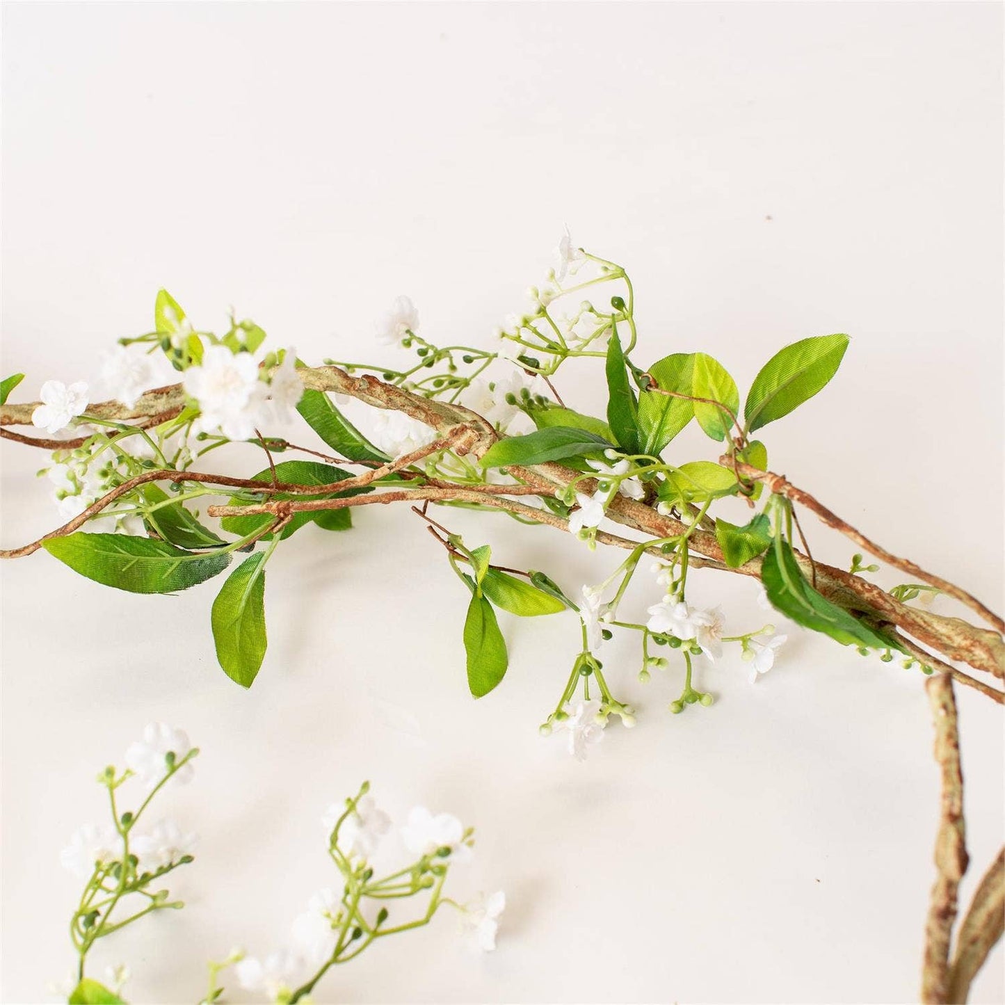 Spray - White Gypsophila Hanger (Pk/06)