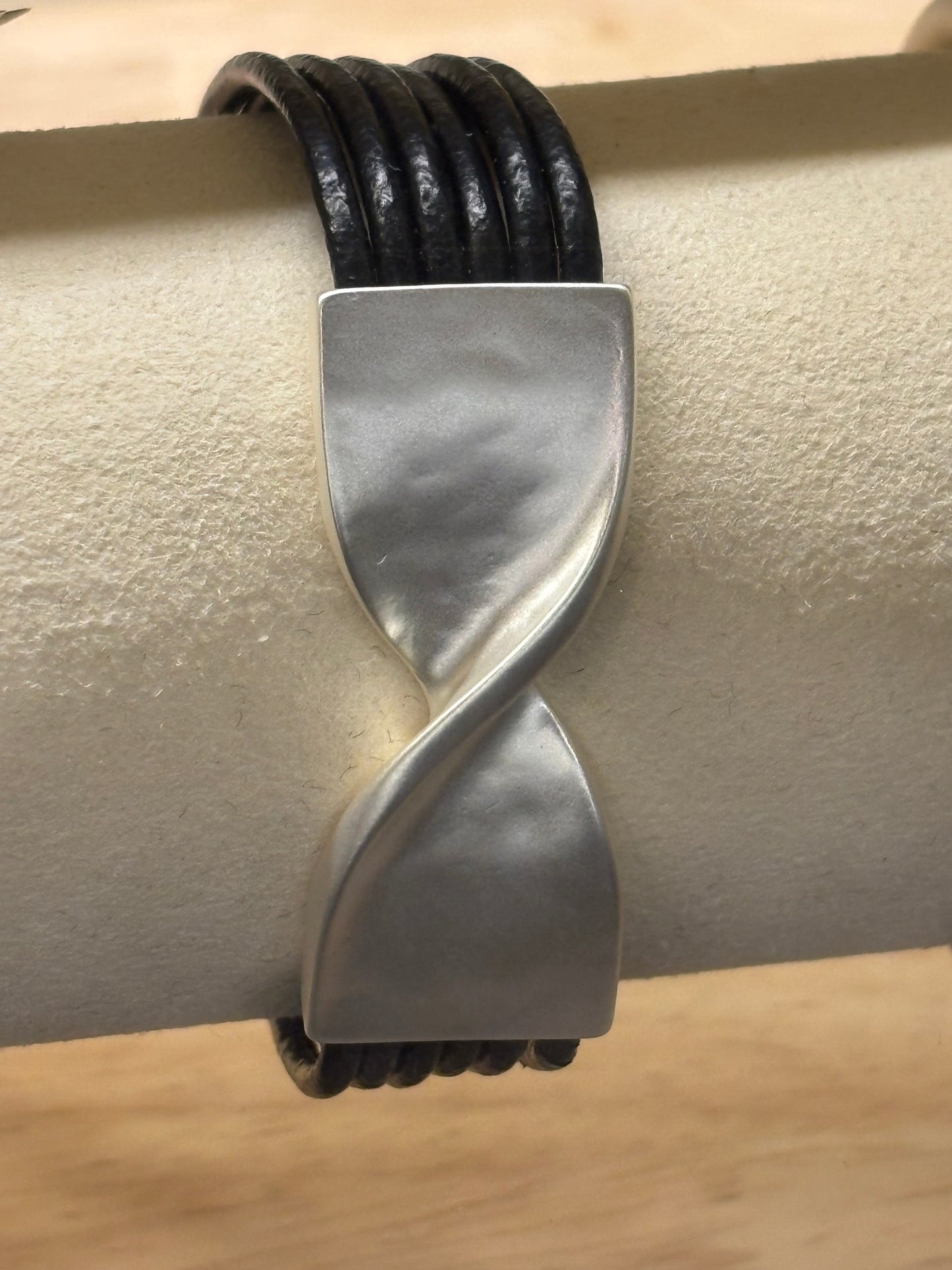 Black and Silver Bow Twist Tie leather bracelet
