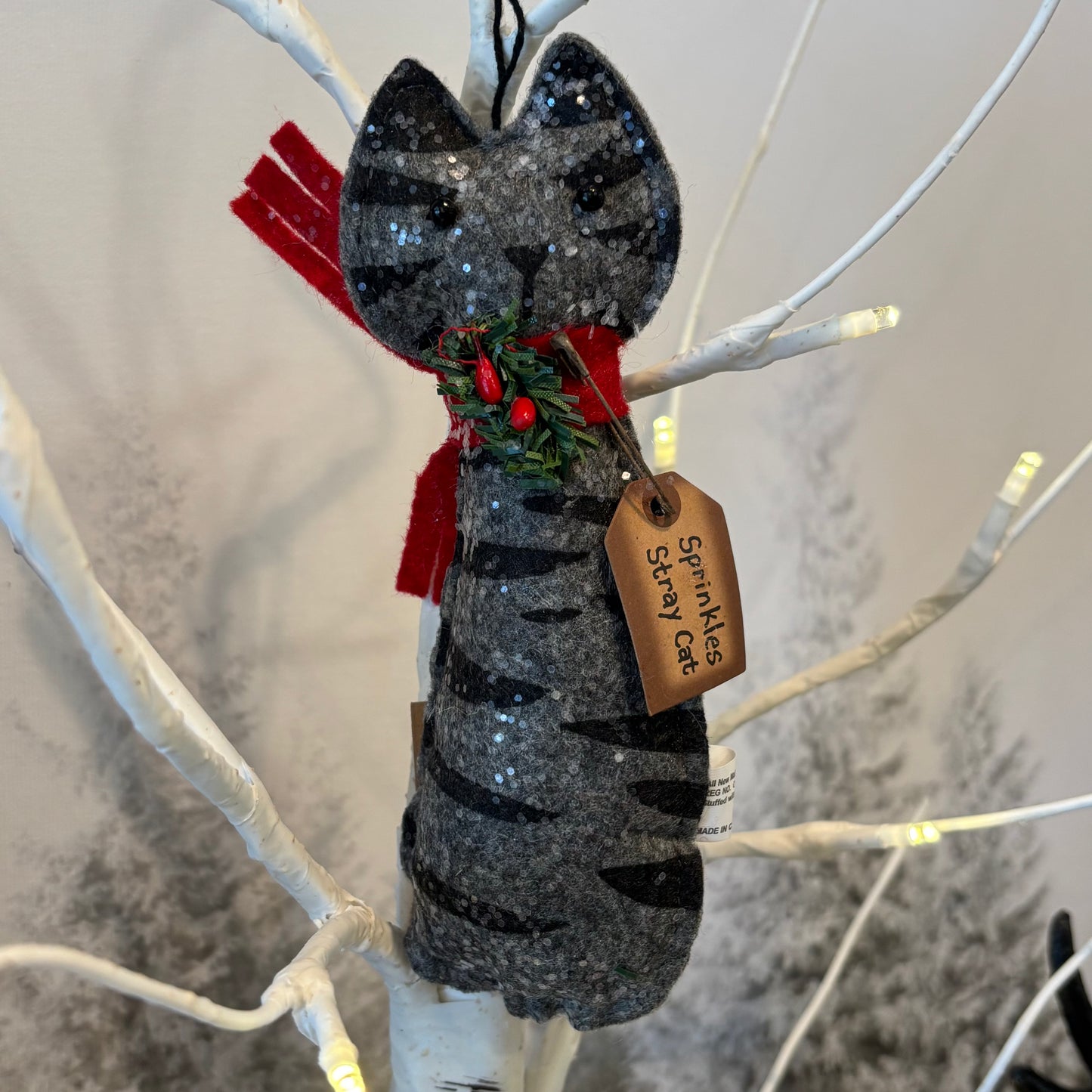 Sprinkles Stray Cat Ornament