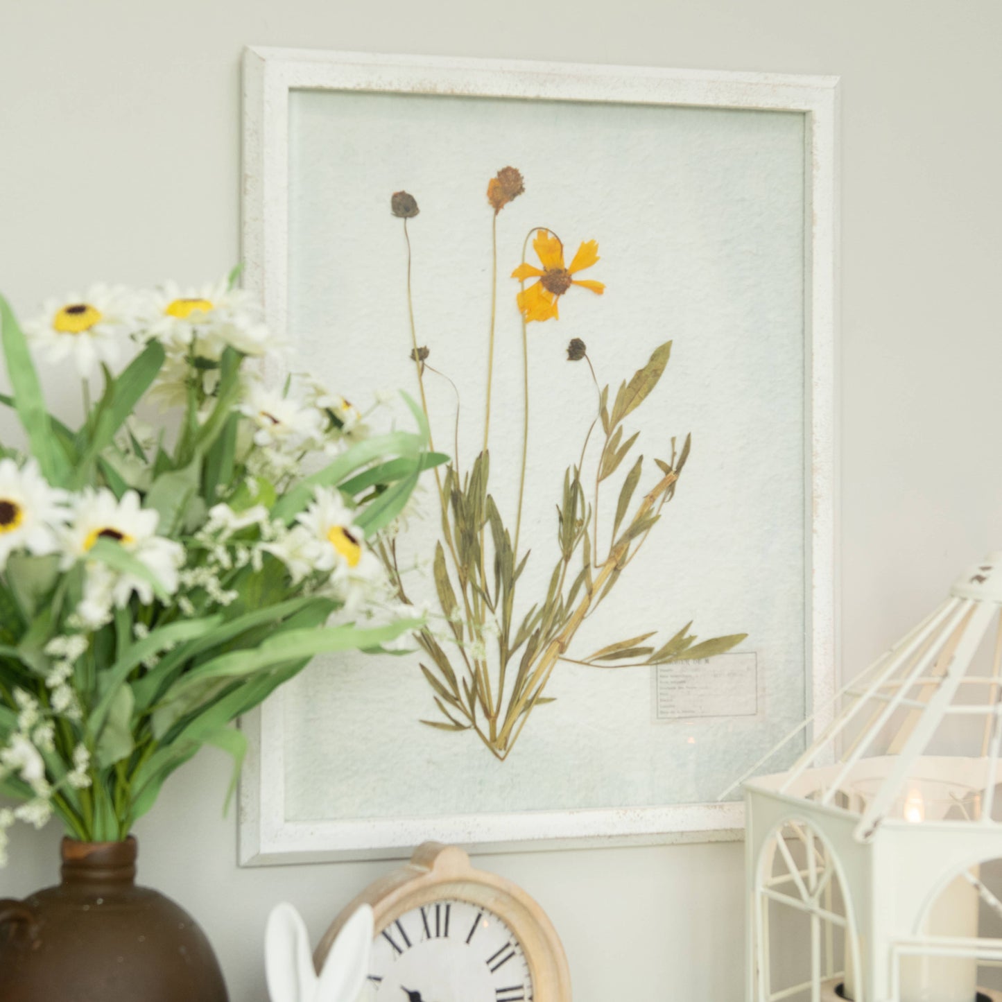 19.75" PRESSED MAY LEAF W/ WHITE FRAME