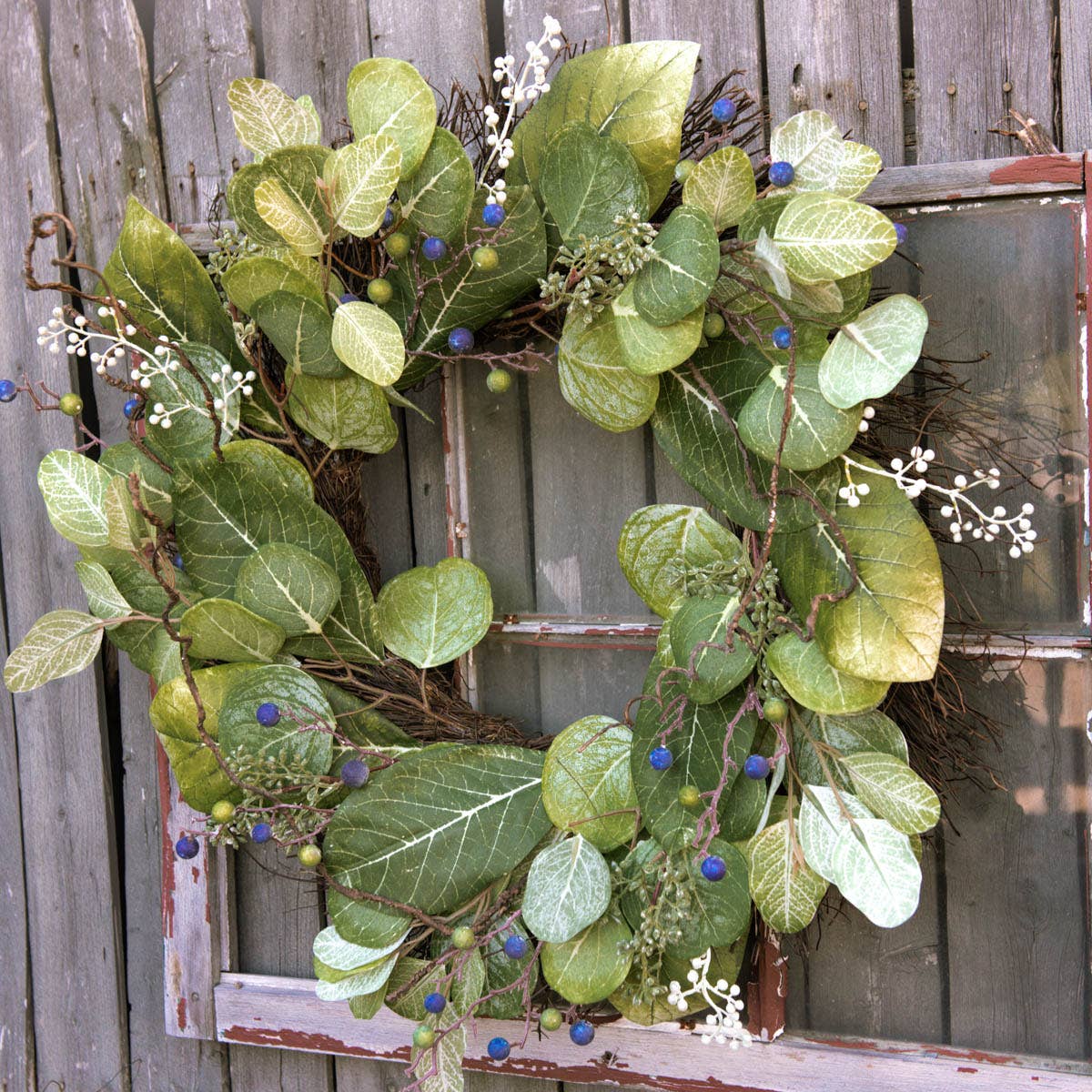 24" MAGNOLIA & BLUEBERRY WREATH
